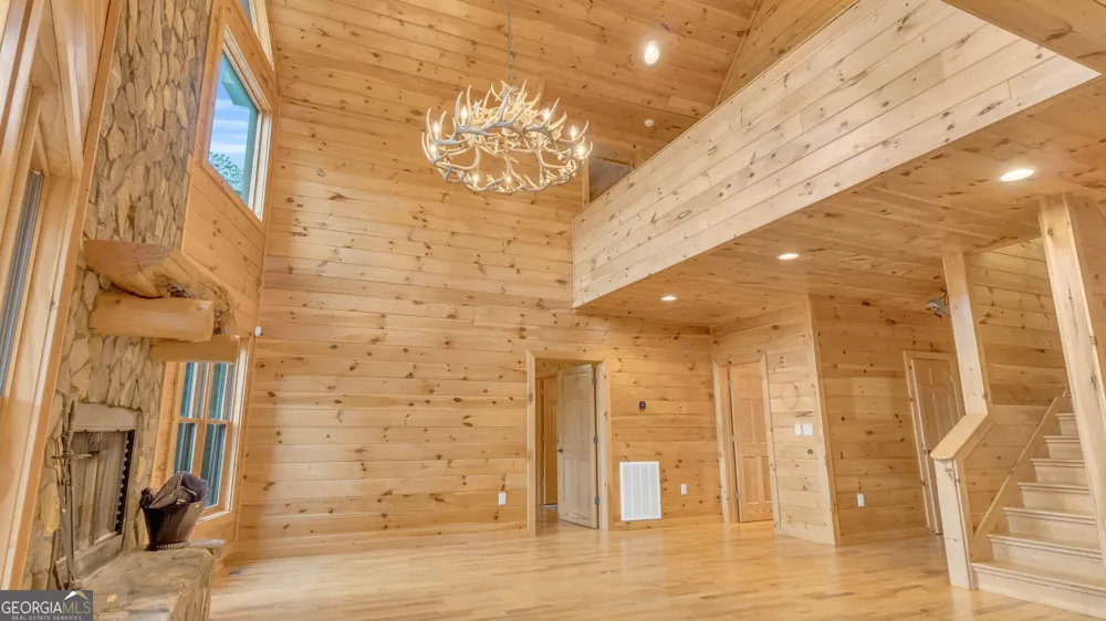 661 Toccoa River FRST Mineral Bluff, GA 30559