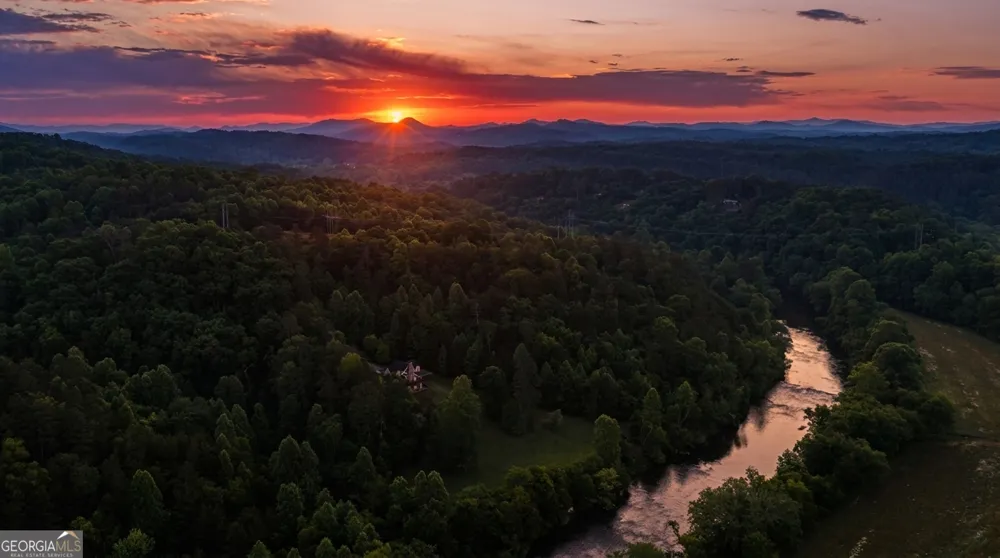 661 Toccoa River FRST Mineral Bluff, GA 30559