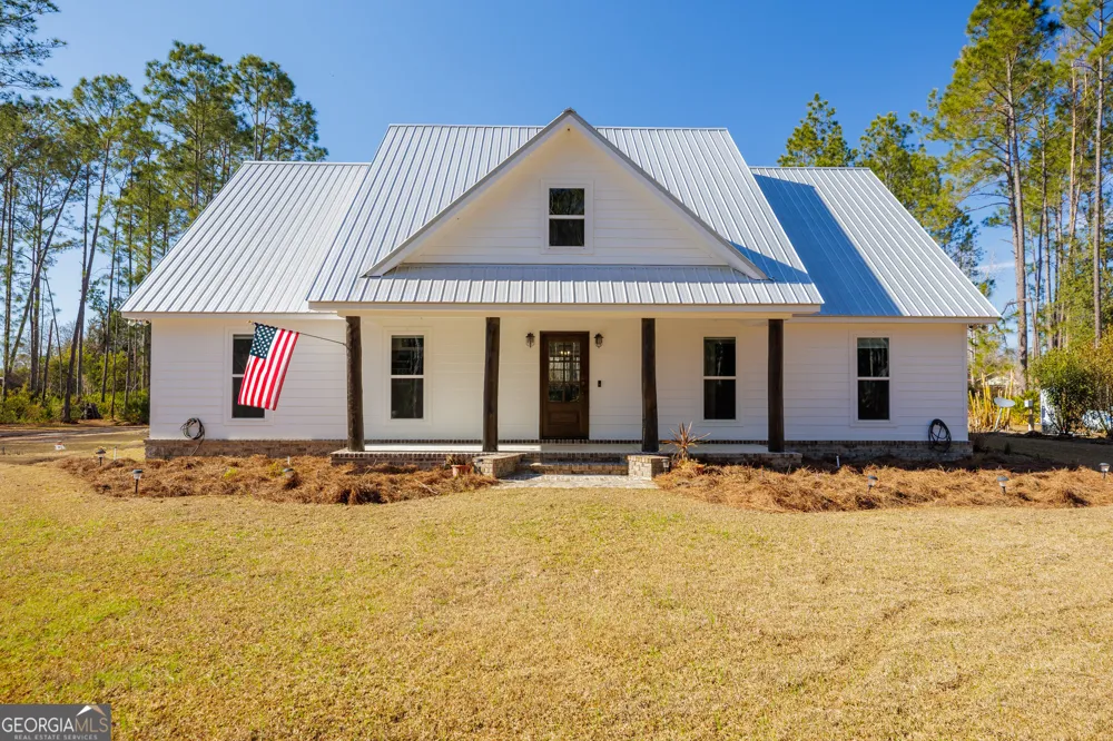 219 Buck Griffis RD Homerville, GA 31634