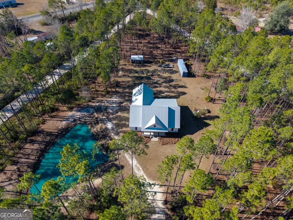 219 Buck Griffis RD Homerville, GA 31634
