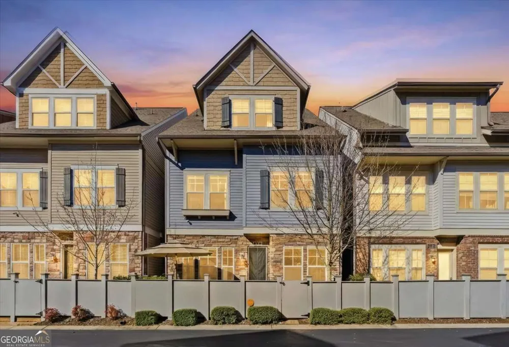 446 Cranleigh Ridge SE