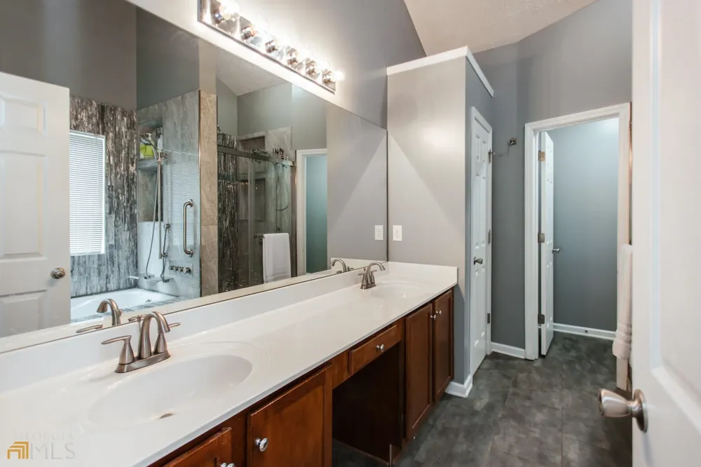 137 Bristol Woods DR Athens, GA 30606
