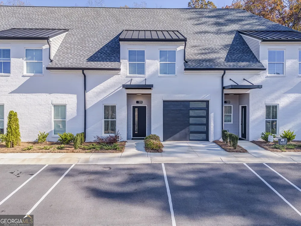 93 Chateau DR Rome, GA 30161