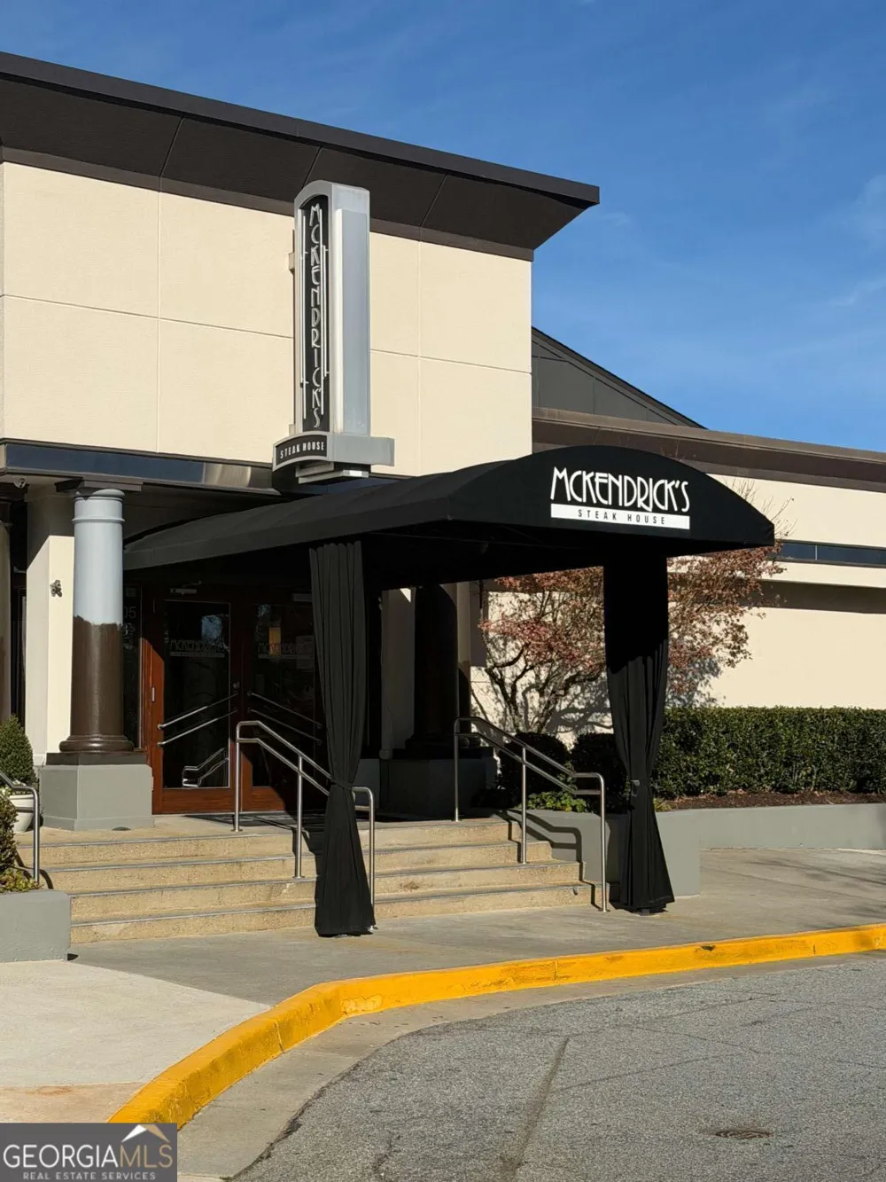 11 Perimeter CTR E Dunwoody, GA 30346
