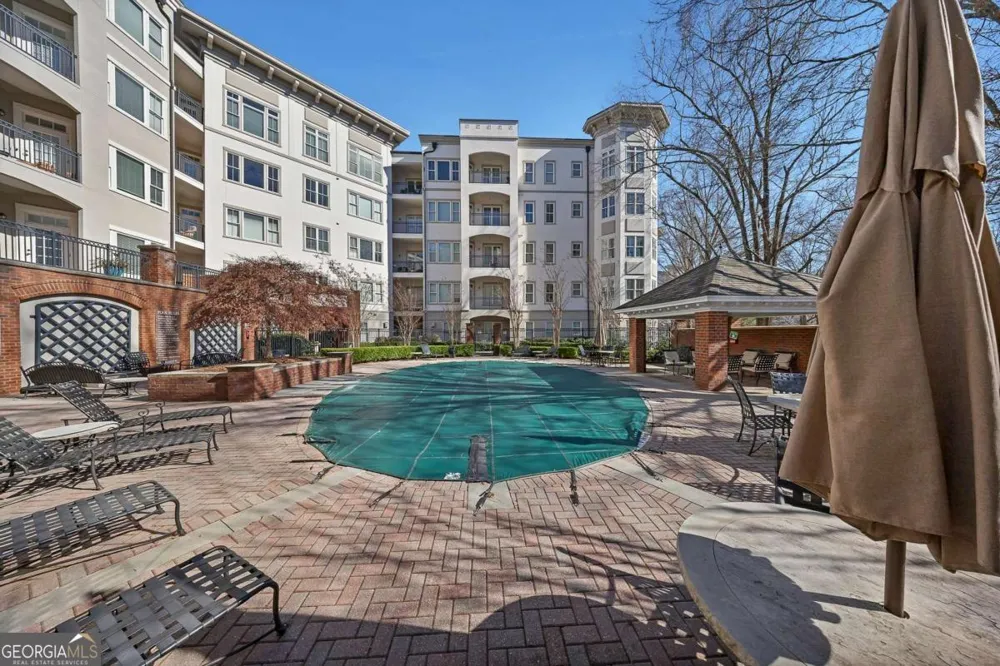 11 Perimeter CTR E Dunwoody, GA 30346