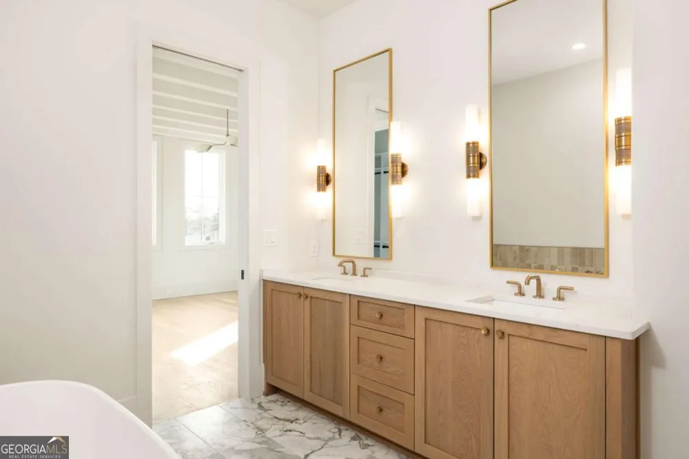 10931 Serenbe LN Chattahoochee Hills, GA 30268