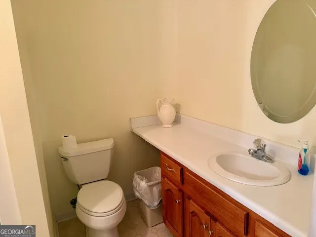 1431 Community RD Glennville, GA 30427