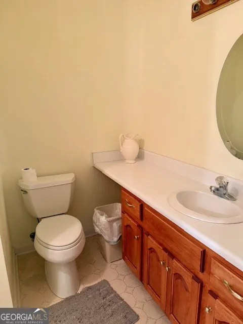1431 Community RD Glennville, GA 30427