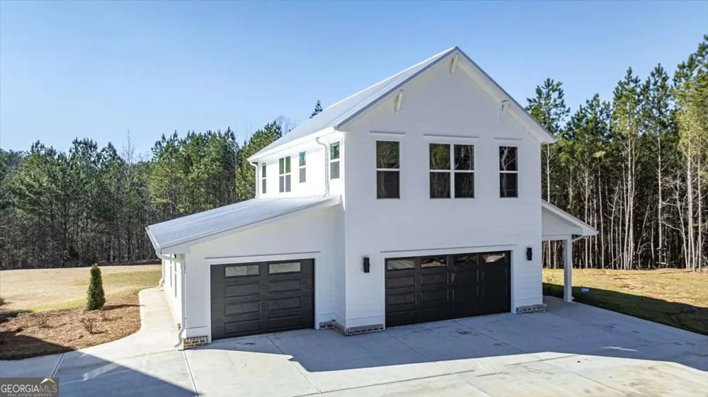 2942 Salem RD Watkinsville, GA 30677