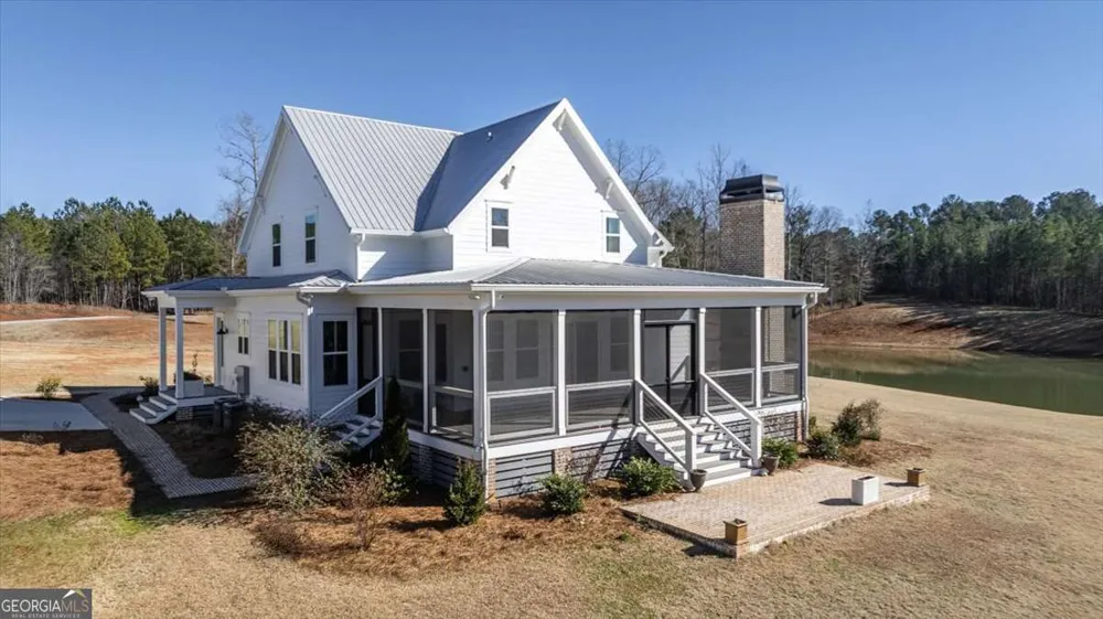2942 Salem RD Watkinsville, GA 30677