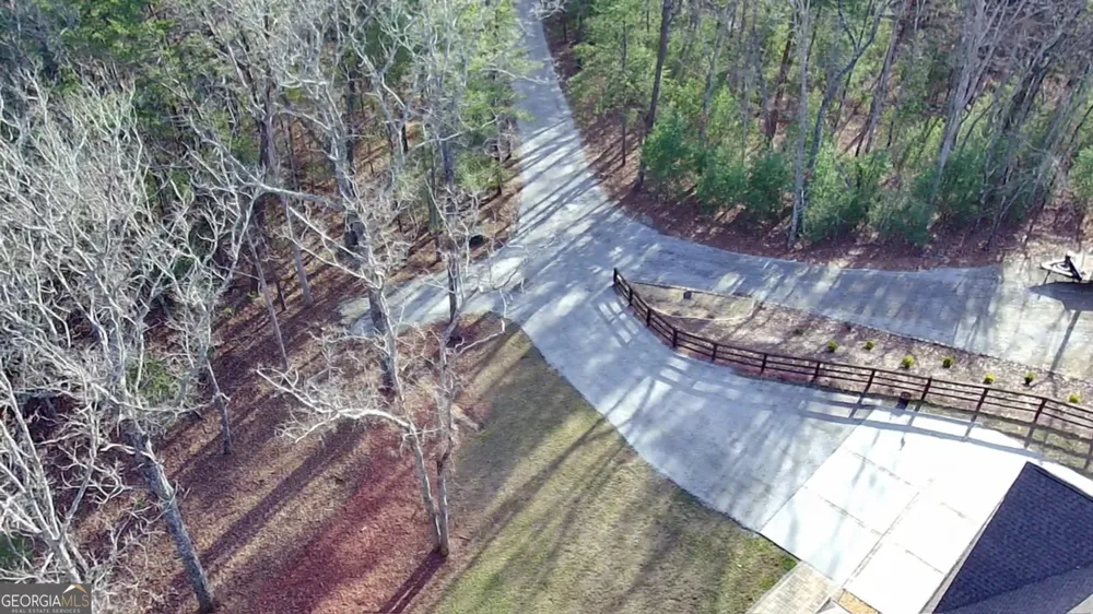 3331 Gumlog RD Young Harris, GA 30582