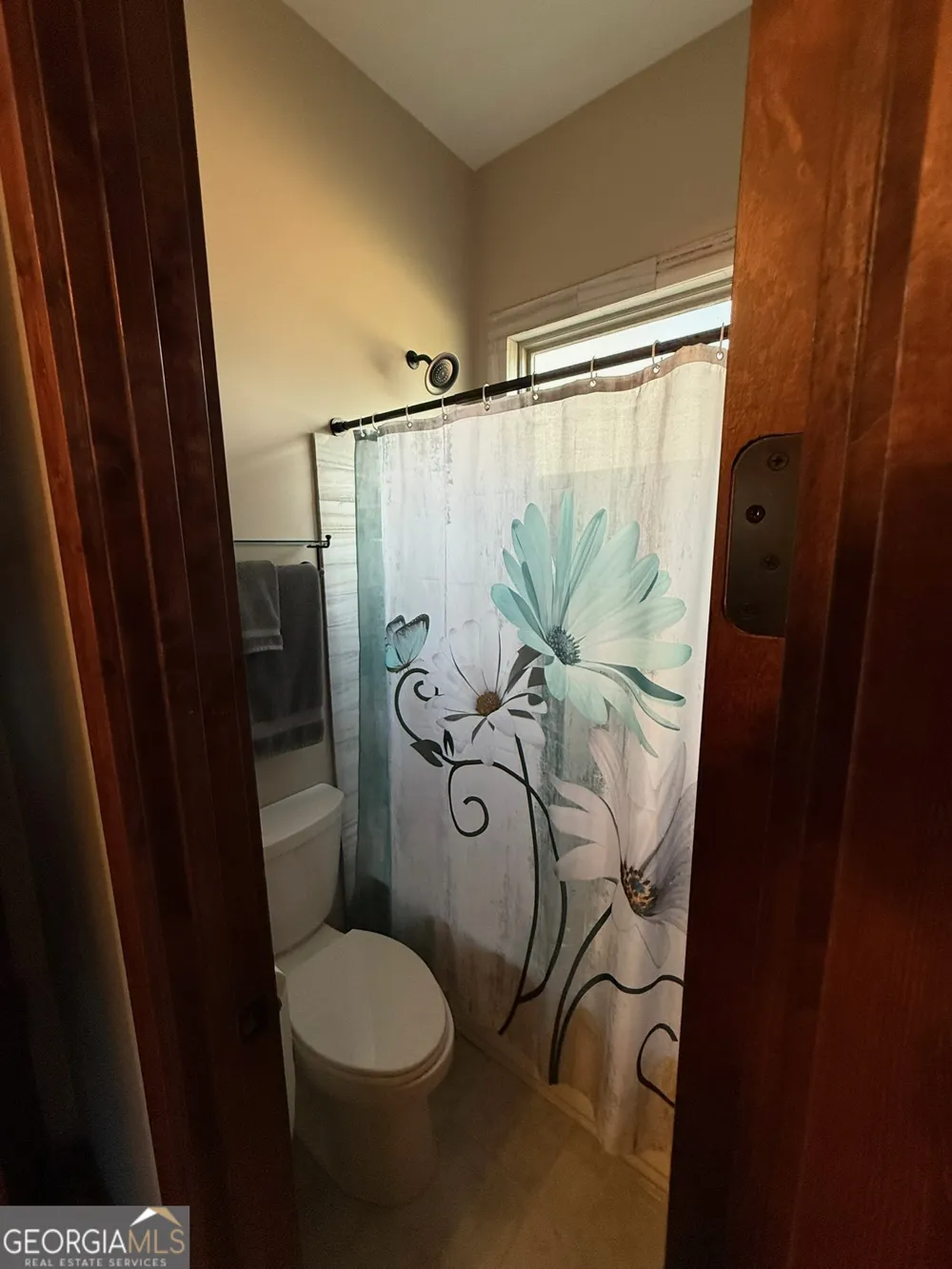 3331 Gumlog RD Young Harris, GA 30582