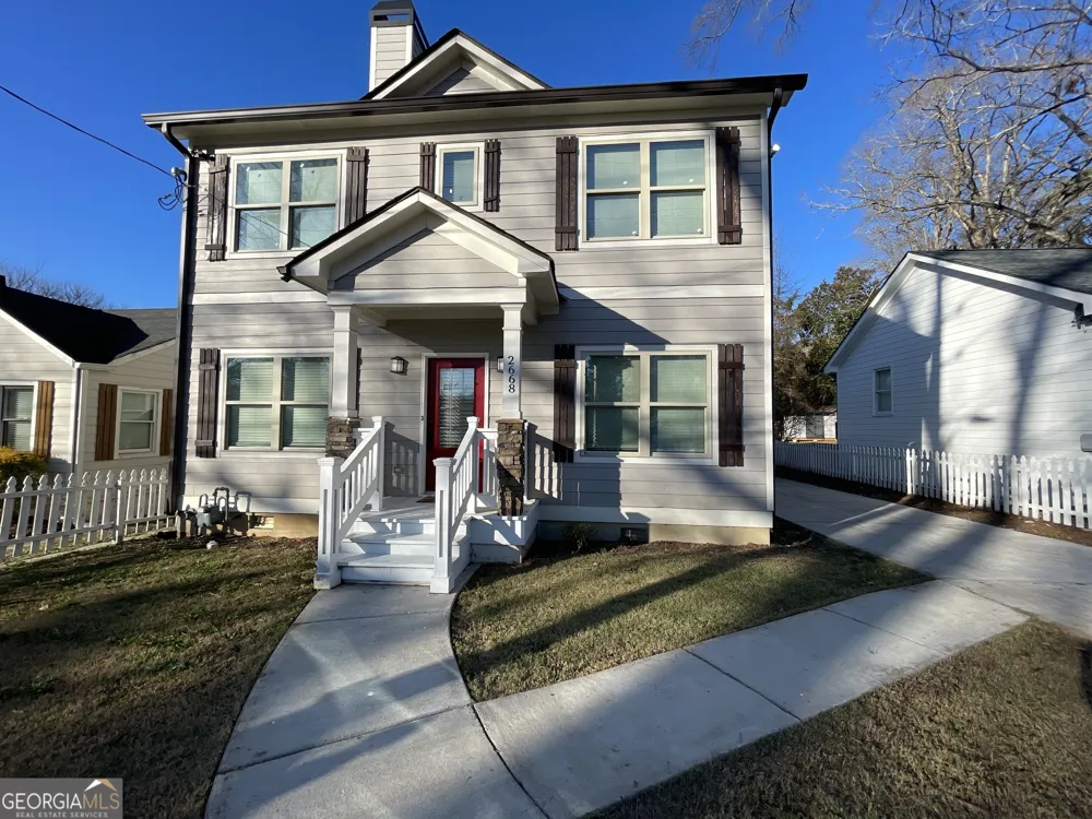 2668 Memorial Drive SE