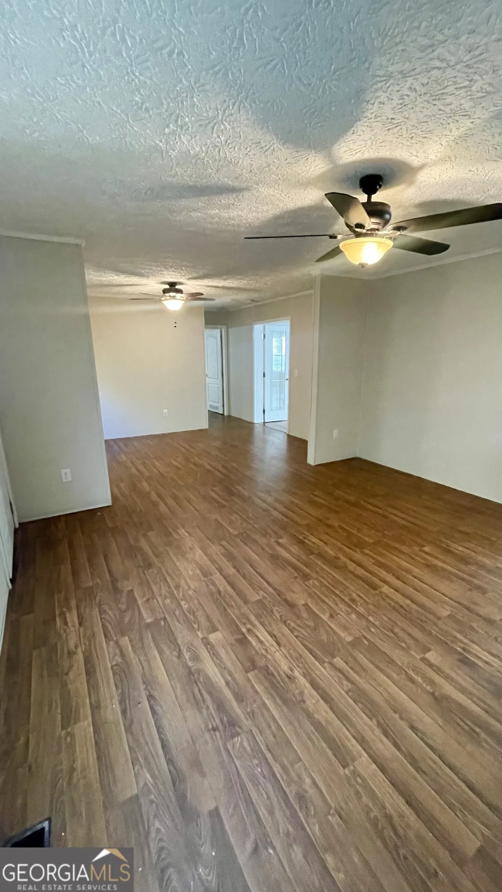 21 Ruby RD Hawkinsville, GA 31036
