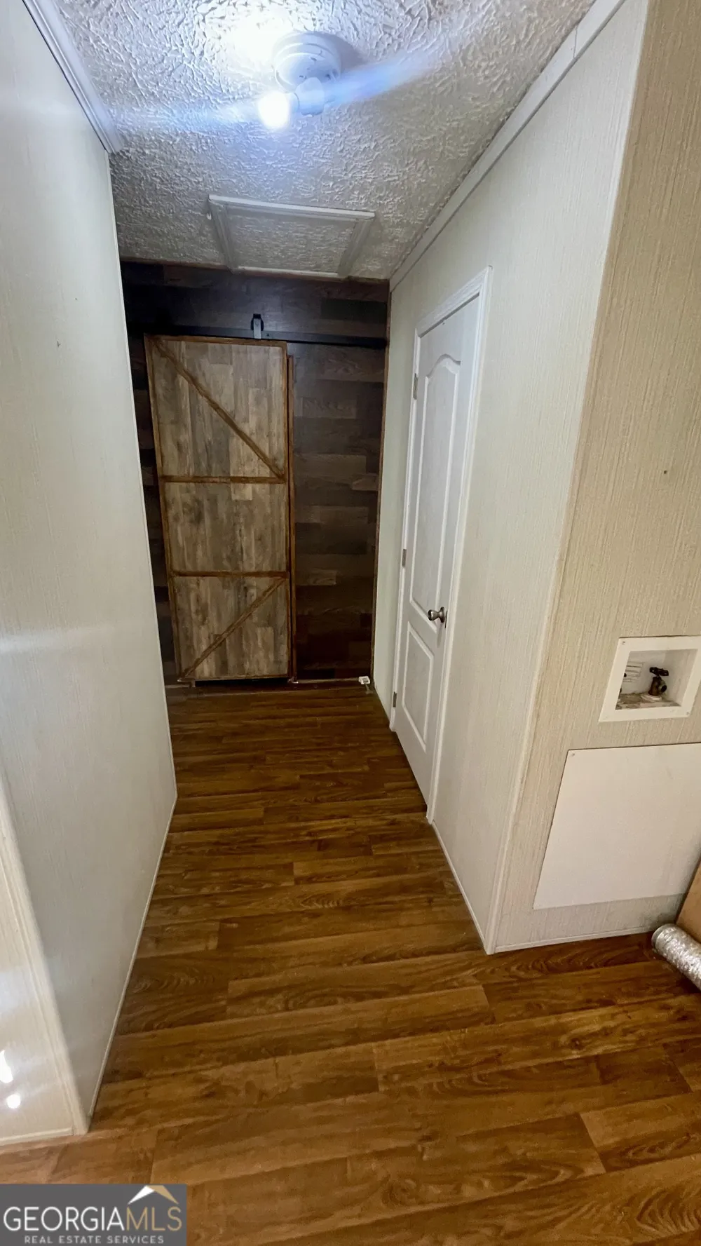 21 Ruby RD Hawkinsville, GA 31036