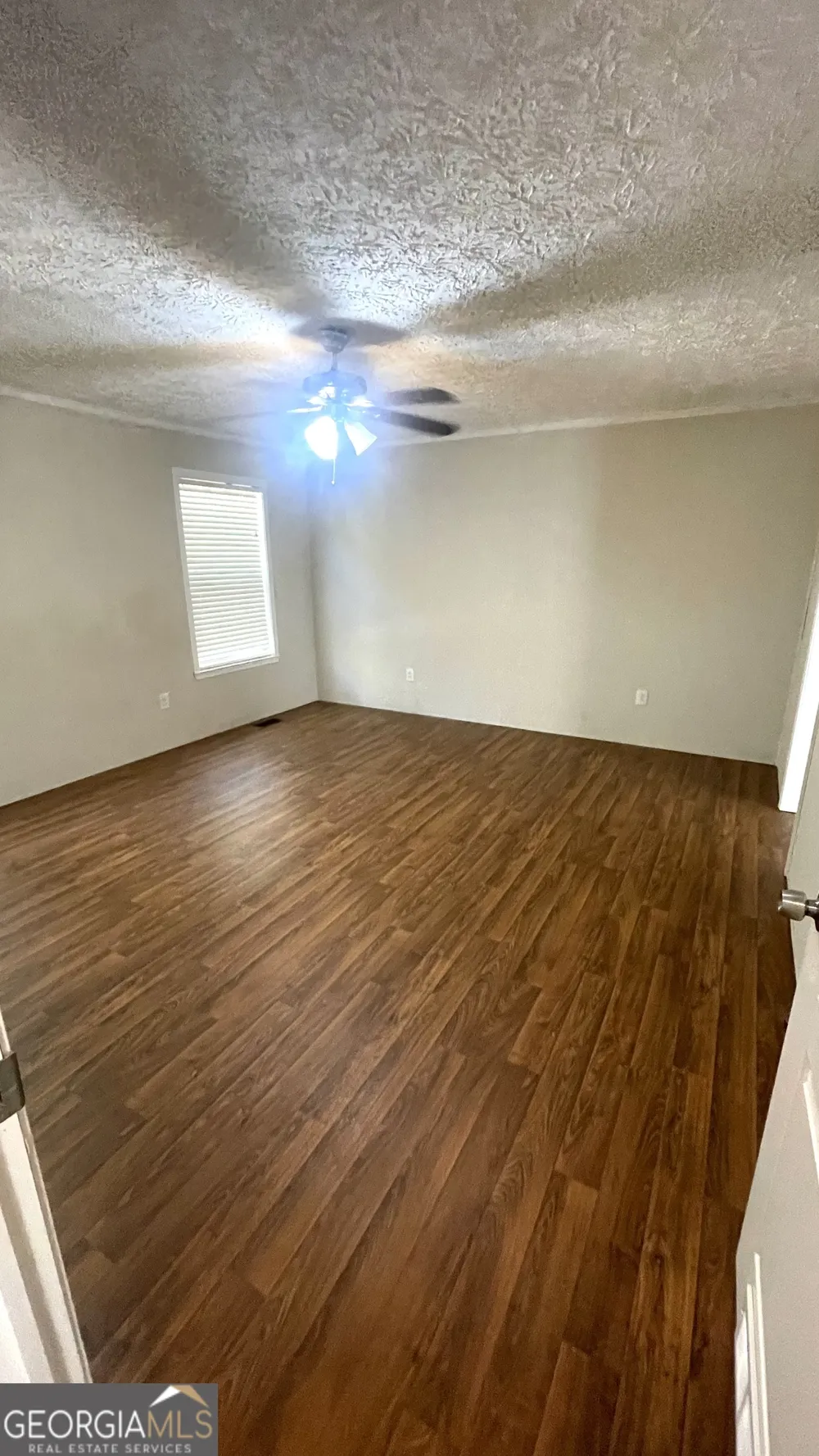 21 Ruby RD Hawkinsville, GA 31036