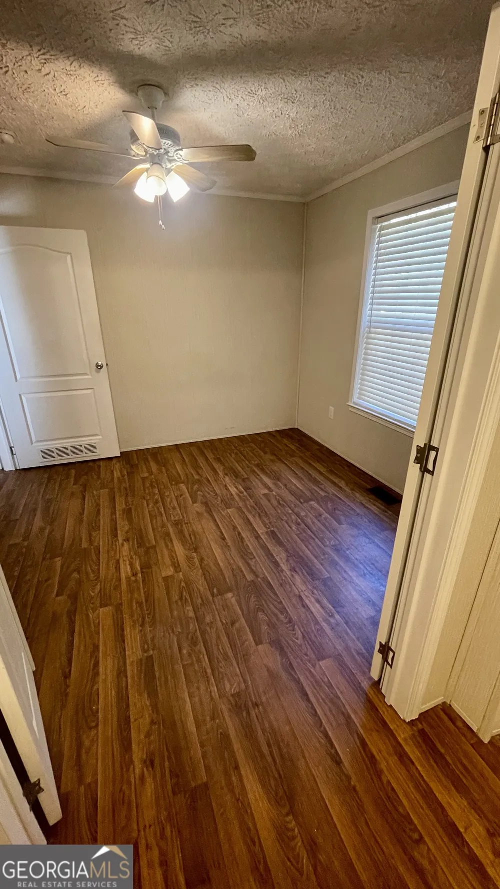 21 Ruby RD Hawkinsville, GA 31036