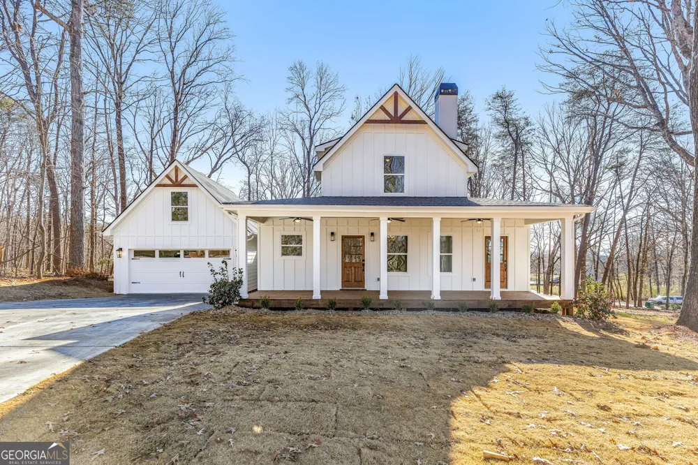 954 The Orchard Road