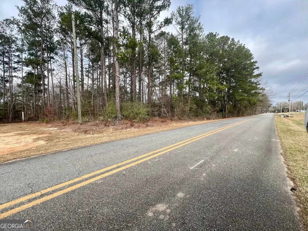 723 Allisha Gray LN Sandersville, GA 31082