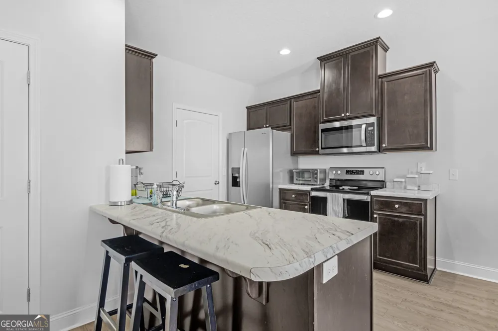 47 Gambrell RD Hinesville, GA 31313