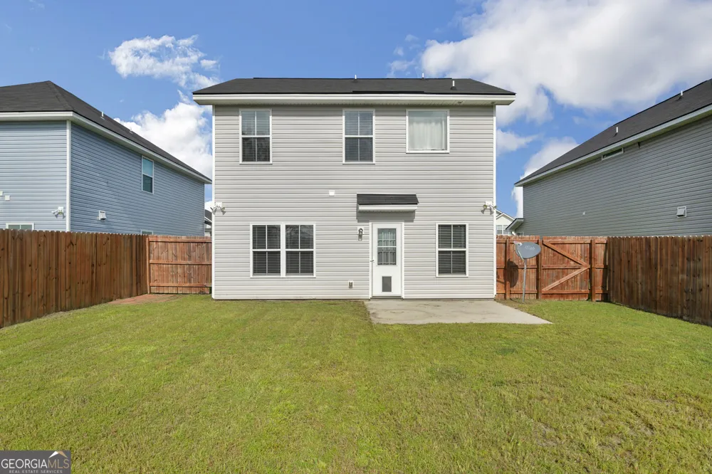 47 Gambrell RD Hinesville, GA 31313