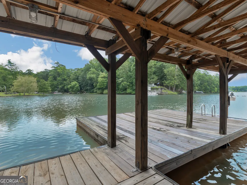 800 Rocky Point RD Covington, GA 30014