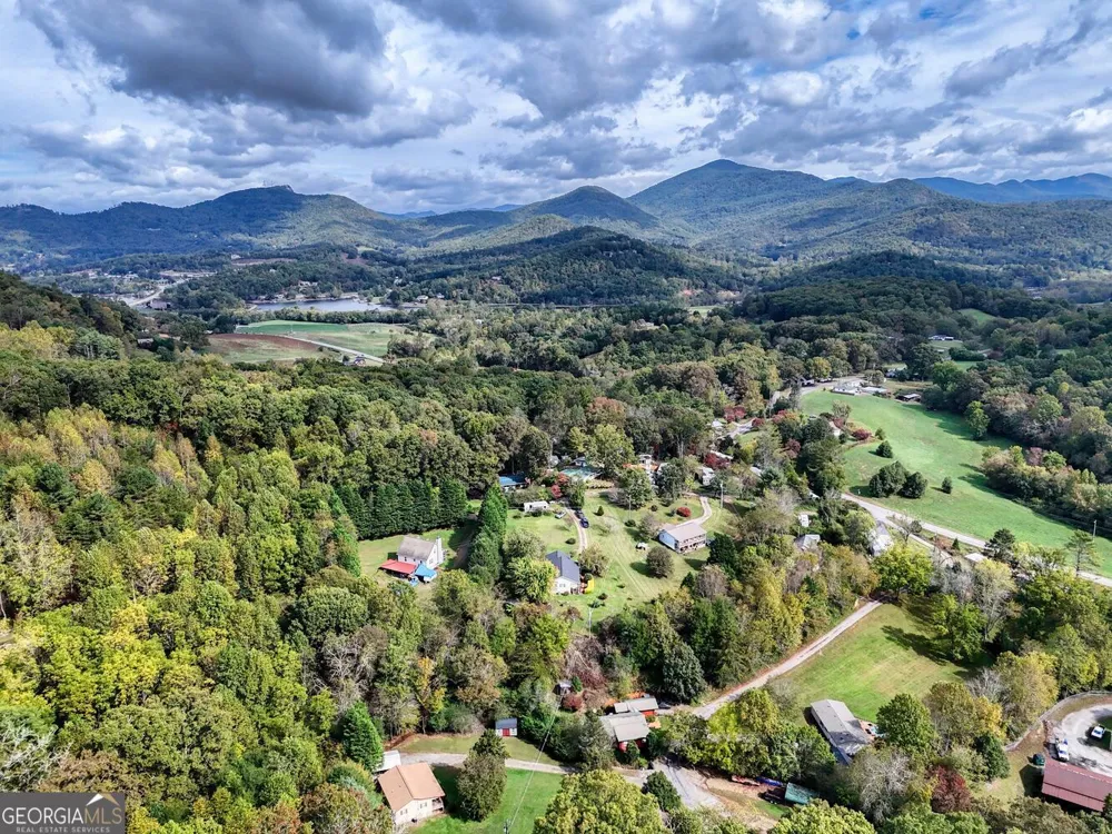 2726 Deer Run DR Hiawassee, GA 30546