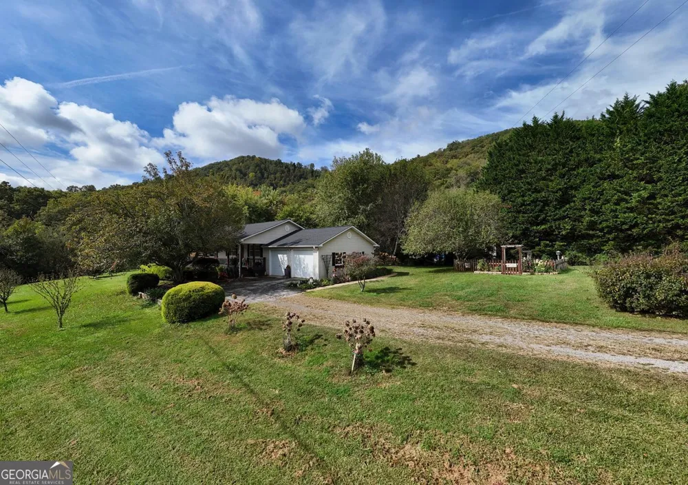 2726 Deer Run DR Hiawassee, GA 30546
