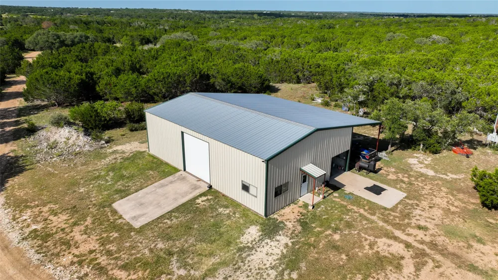 4237 County Road 330 Burnet, TX 78611
