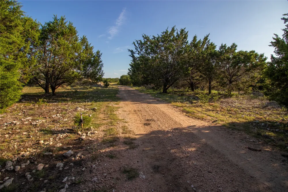 4237 County Road 330 Burnet, TX 78611