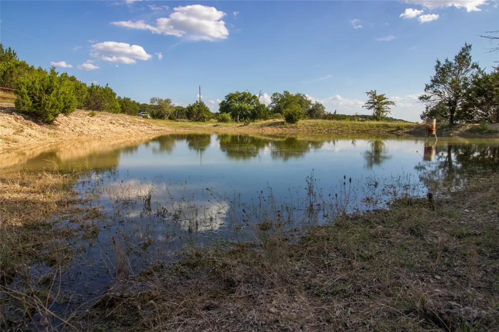 4237 County Road 330 Burnet, TX 78611
