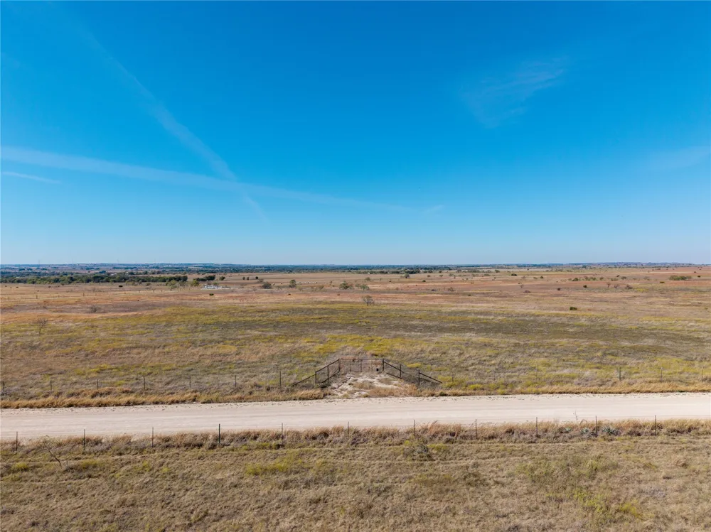 24 CR 619 Hamilton, TX 76565