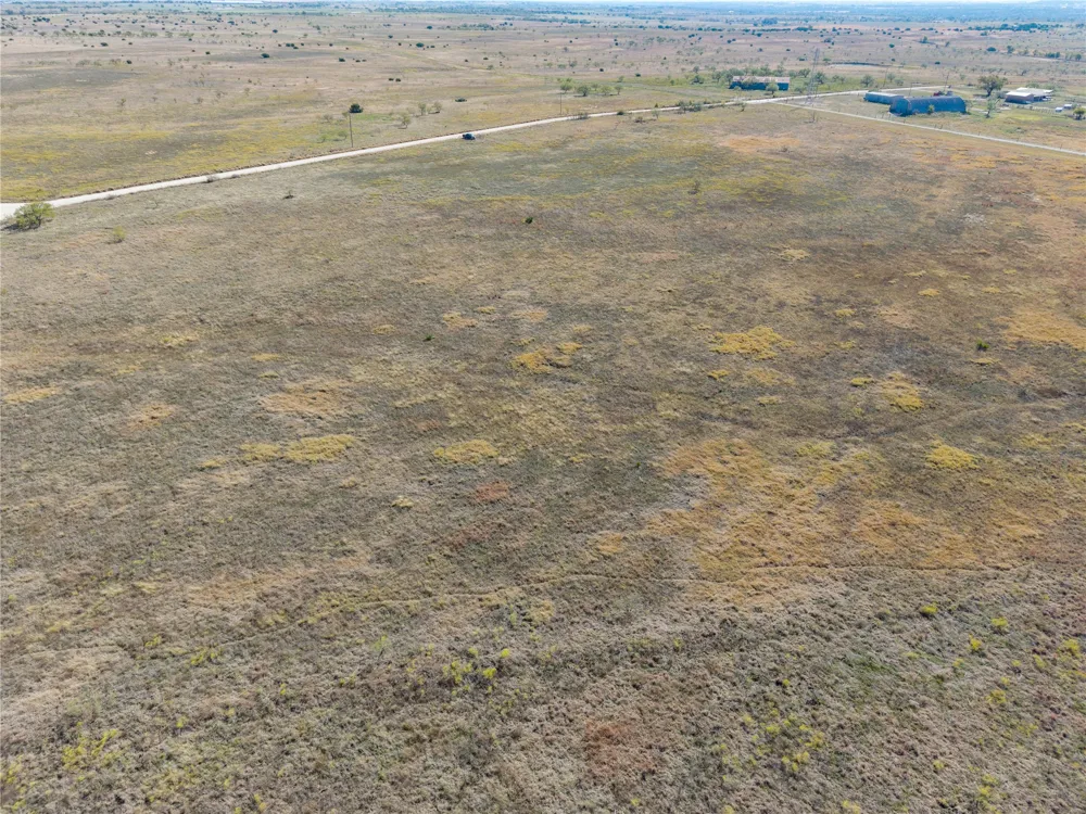 24 CR 619 Hamilton, TX 76565