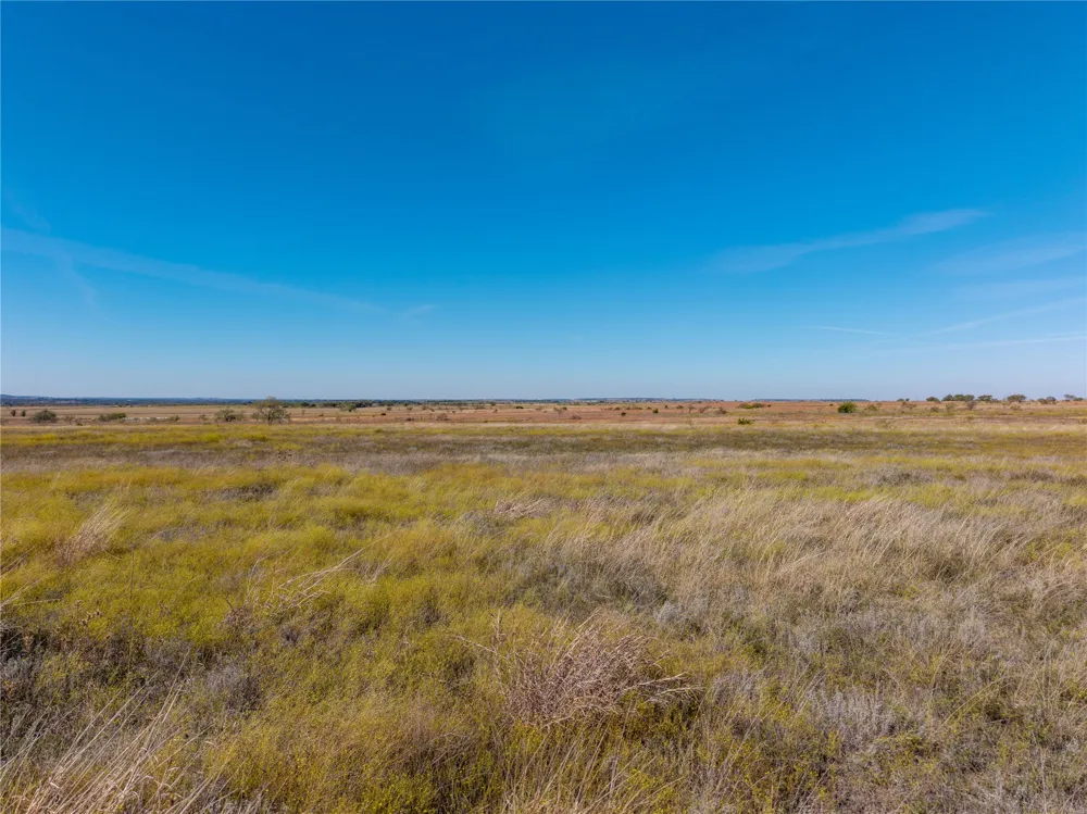 24 CR 619 Hamilton, TX 76565