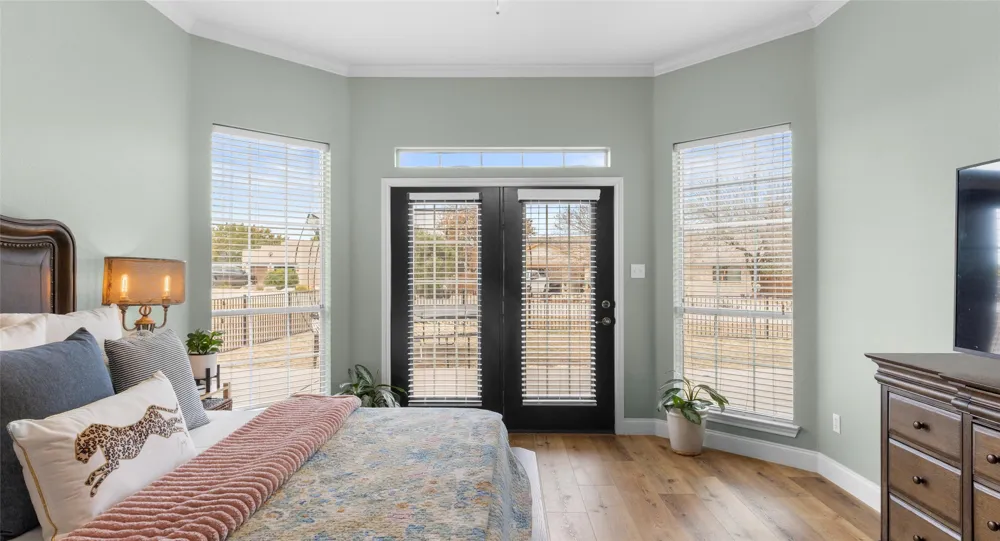 18702 Venture Drive Point Venture, TX 78645