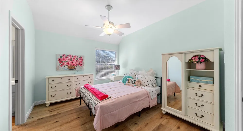 18702 Venture Drive Point Venture, TX 78645