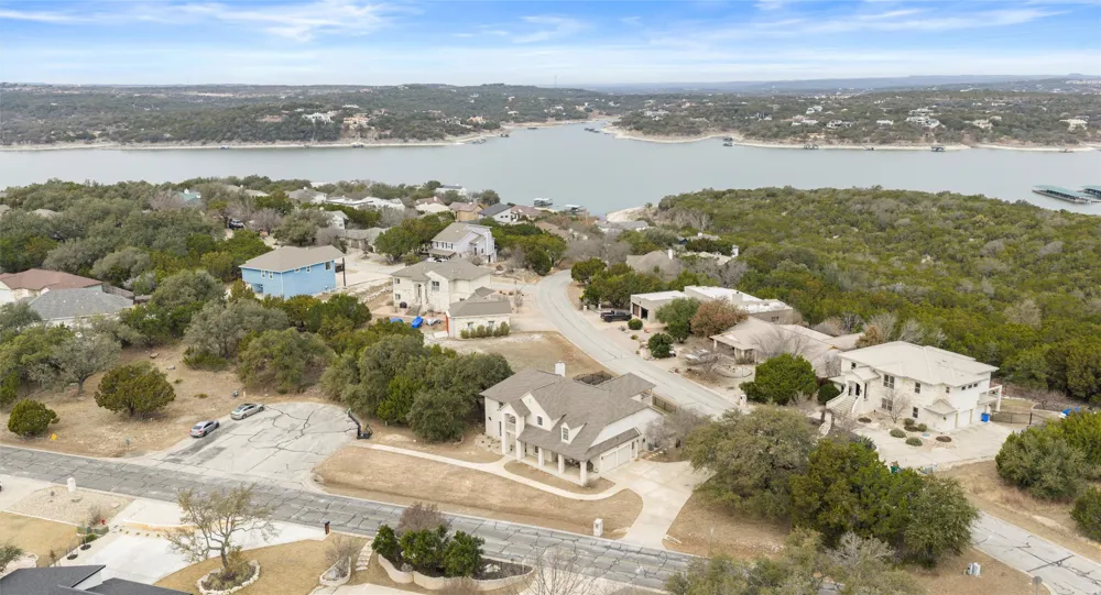 18702 Venture Drive Point Venture, TX 78645