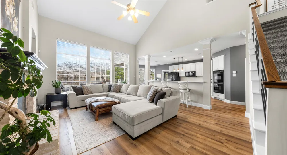 18702 Venture Drive Point Venture, TX 78645