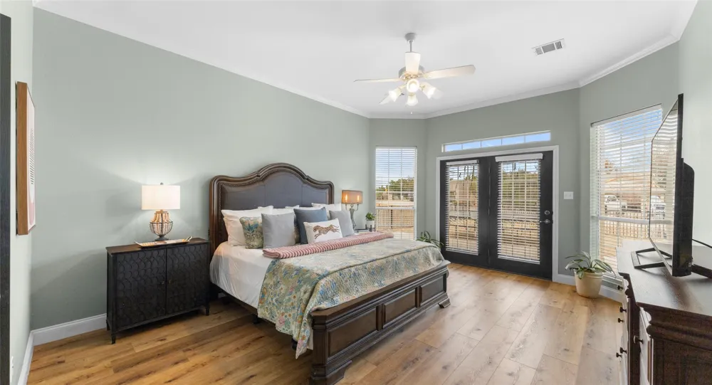 18702 Venture Drive Point Venture, TX 78645