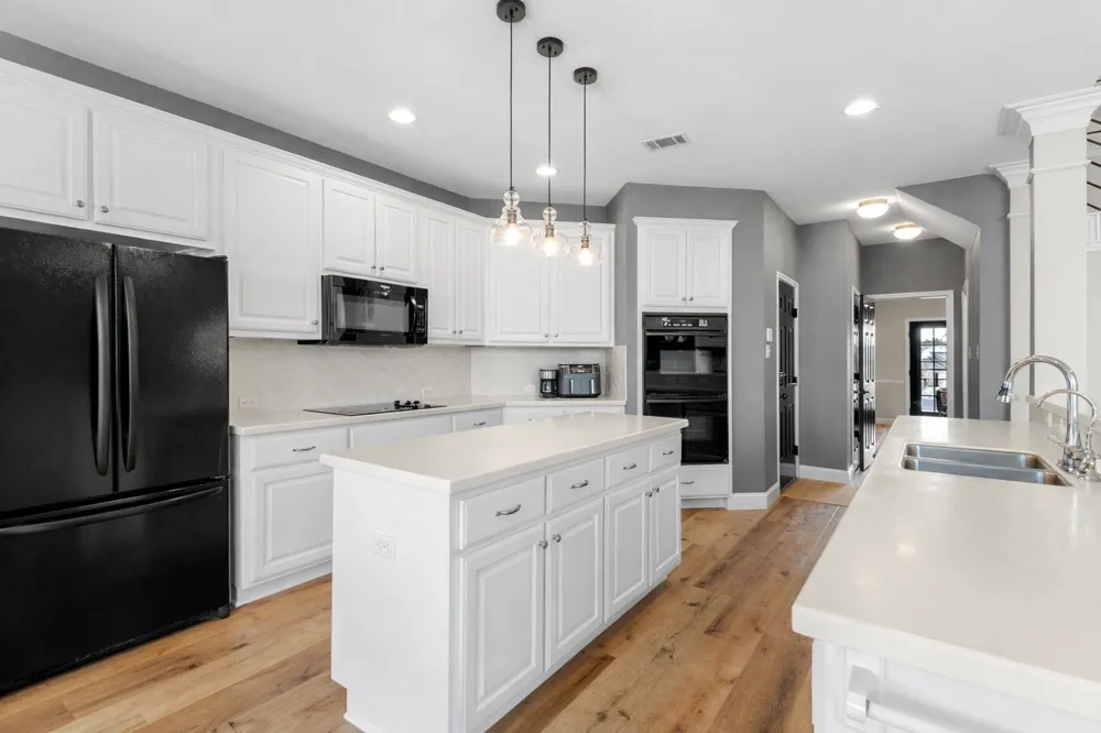 18702 Venture Drive Point Venture, TX 78645
