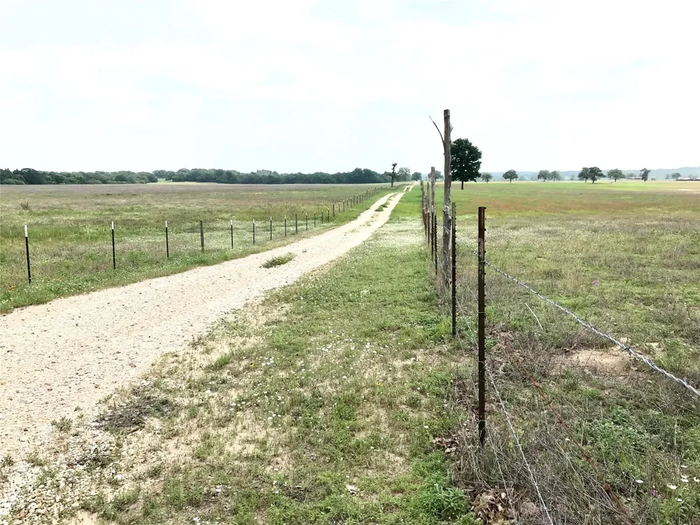 1672 Sayers Tract 4 Road Bastrop, TX 78602