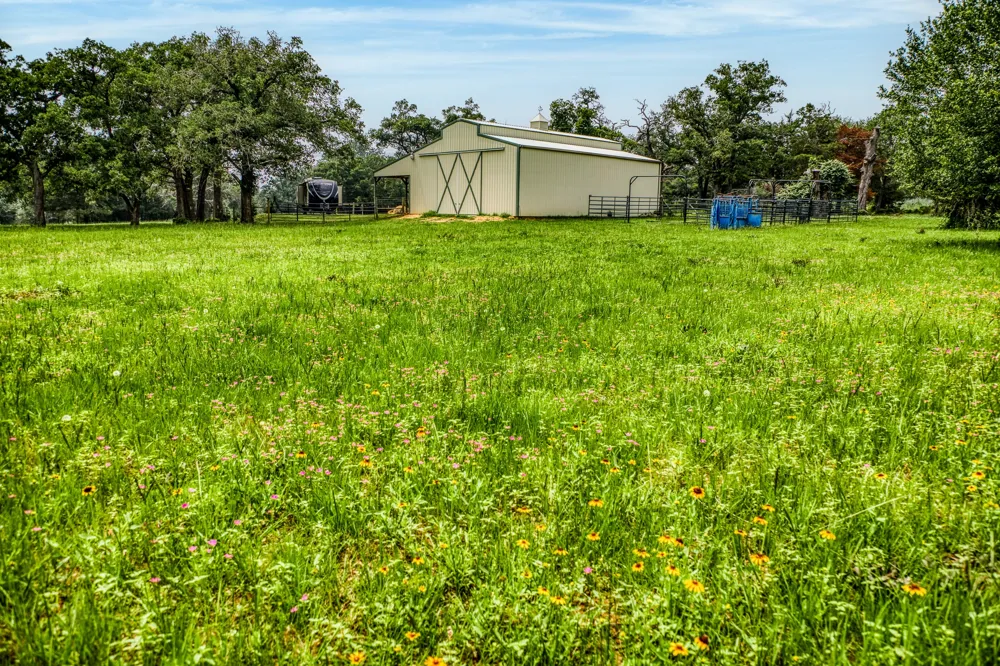 10610 CR 322 Caldwell, TX 77836