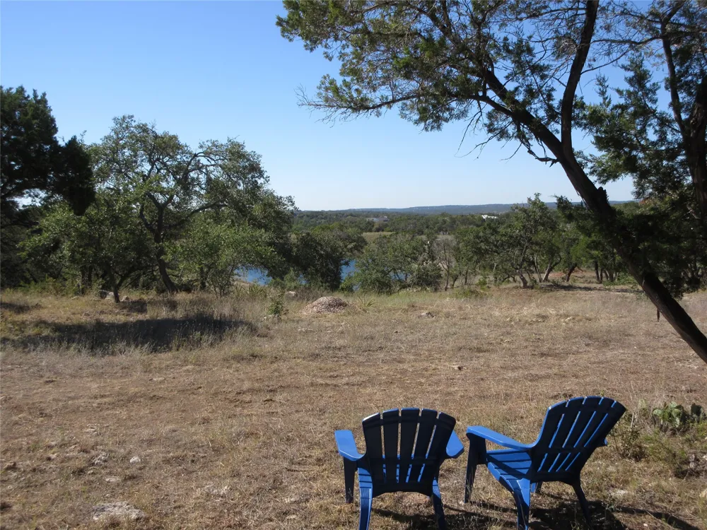 36 Mustang Valley Trail Wimberley, TX 78676