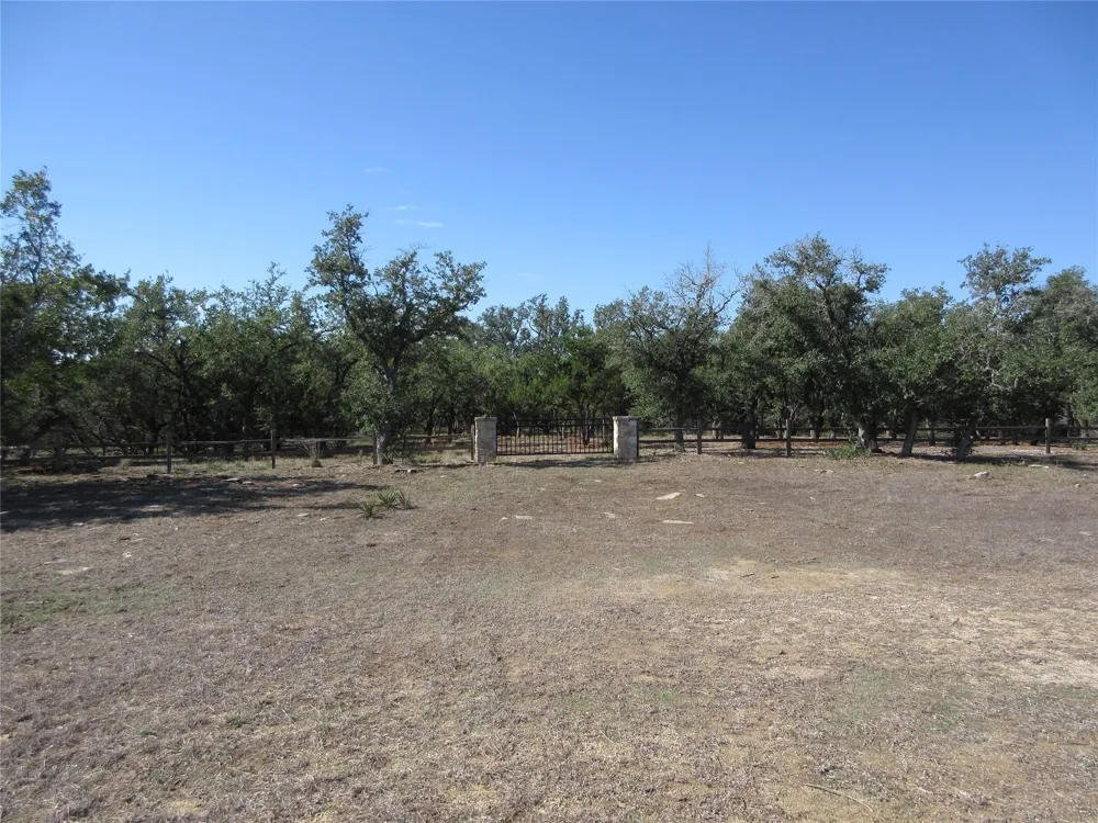 36 Mustang Valley Trail Wimberley, TX 78676