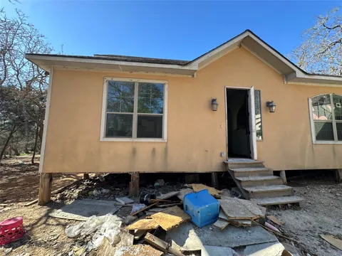 170 Scarlet Harts Lane