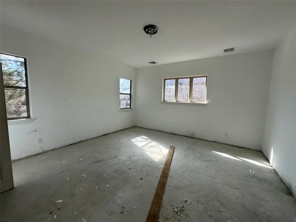 170 Scarlet Harts Lane Dale, TX 78616