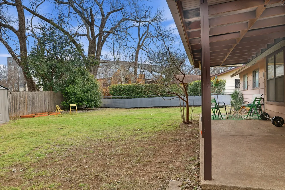 6001 Leisure Run Road Austin, TX 78745