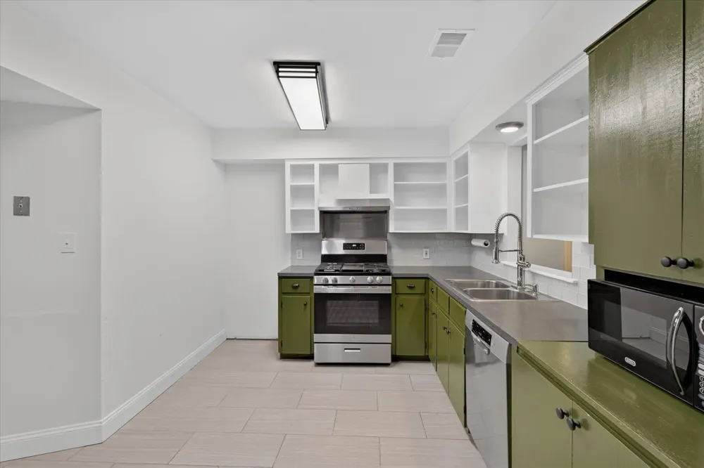 6001 Leisure Run Road Austin, TX 78745