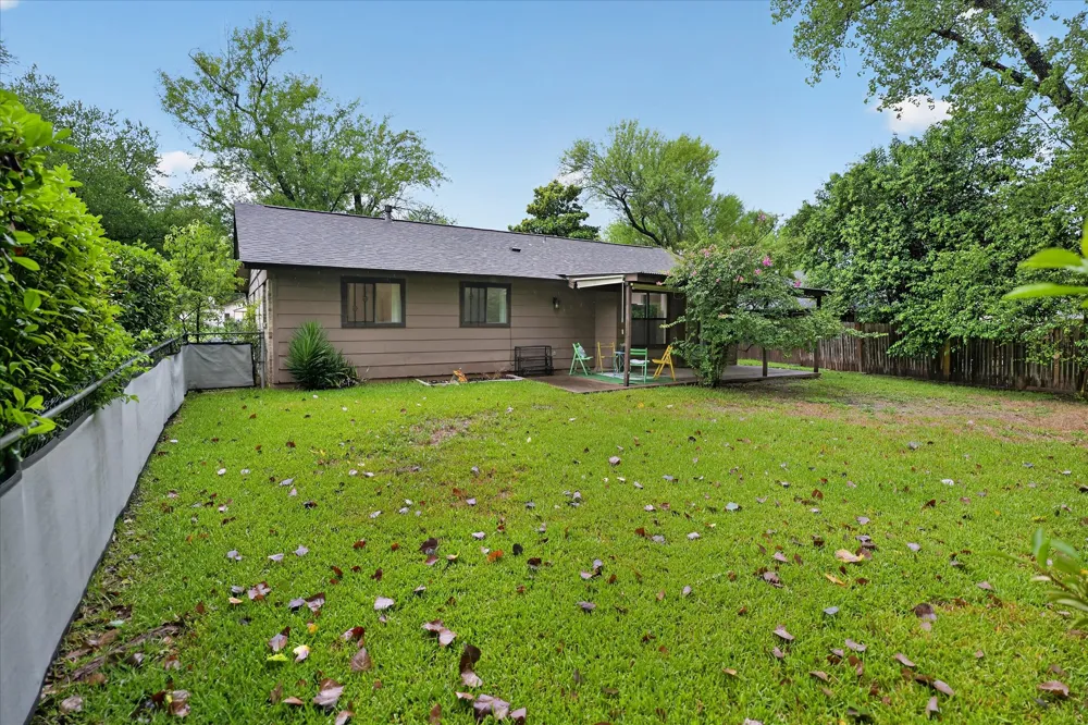 6001 Leisure Run Road Austin, TX 78745