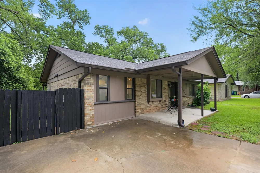 6001 Leisure Run Road Austin, TX 78745